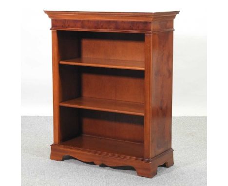 A reproduction mahogany dwarf open bookcase 82w x 37d x 103h cmCondition report:Overall looks to be complete and solid. It is