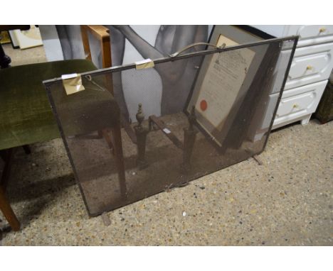 METAL MESH WORK FIRE SCREEN AND TWO ANDIRONS, 92CM WIDE