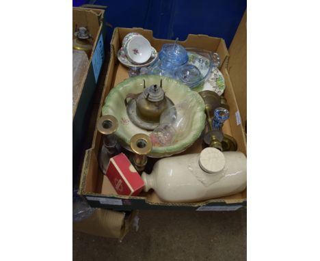 BRASS CANDLESTICKS AND TRAY WITH MISCELLANEOUS CERAMIC ITEMS