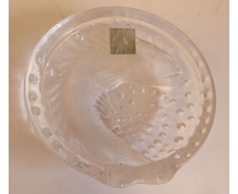 A Lalique part-frosted crystal Pisces ashtray&nbsp; bears an etched Lalique, France signature and an applied label&nbsp; 6.25