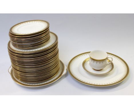 Paragon Athena pattern part dinner and tea service 