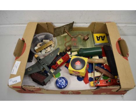 BOX OF MIXED ITEMS TO INCLUDE DINKY DIE-CAST MODEL PLANE, SMALL CANDLESTICK, CORKSCREWS AND OTHER ITEMS