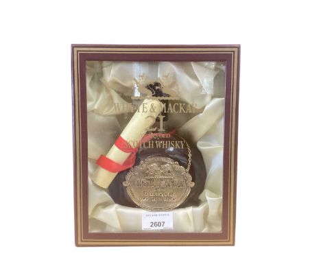 Whyte &amp; Mackay 21 years old Scotch Whisky in presentation case