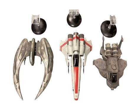 Model Cylon Raider, Colonial Raptor &amp; Viper, plus Star Trek spaceships, with stands (10)