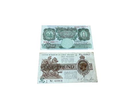 G.B. - One Pound banknotes to include N.F. Warren-Fisher first issue green, brown &amp; purple banknote prefix W (Sept 1919) 