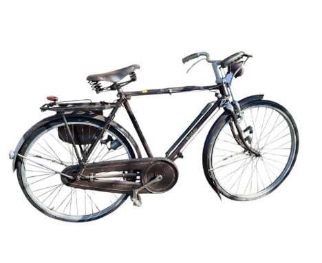 Vintage Rudge - Whitworth bicycle in black painted finish.Please note : This lot is not located at our Wyncolls Road saleroom