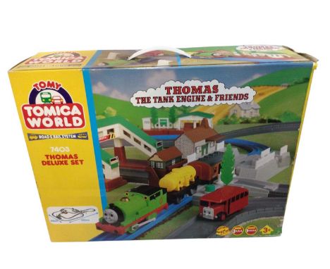 Tomy Thomas the Tank Engine &amp; Friends deluxe set, boxed 7403, with other accessories and books (1 box)