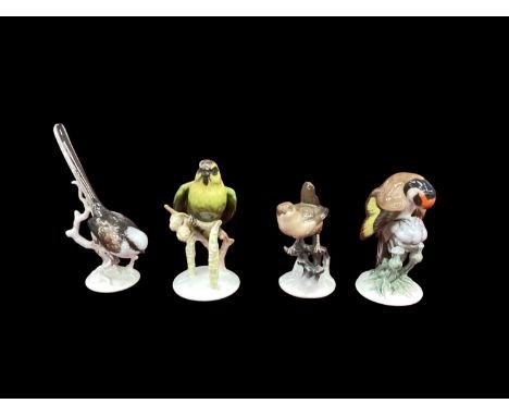 Four Rosenthal porcelain birdsAll in good condition