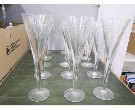 Fifteen tall John Rocha 'Geo' pattern Waterford crystal glasses, (8, 4 and 3)