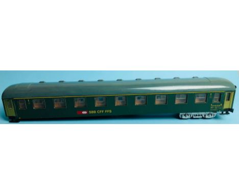 Lima O Gauge Passenger Coach