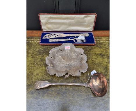 A small quantity of silver plate,&nbsp;to include a Victorian soup ladle.&nbsp; 