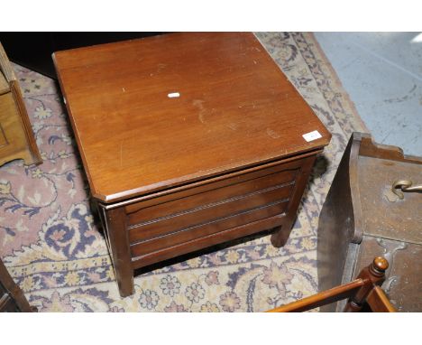 Mahogany commode box and a Art Nouveau slope front coal box with brass mounts (2)