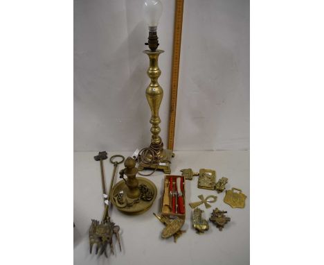 Mixed Lot: Brass table lamp, various brass door knockers, fire tools etc plus a further case of dessert knives