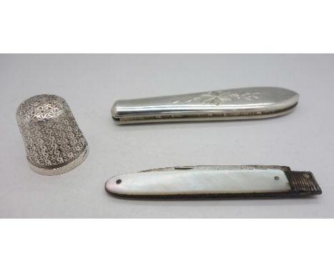 A Victorian silver fruit knife, Sheffield 1893, a Georgian silver fruit knife and a silver thimble