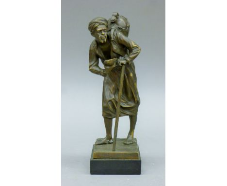 A bronze of an Arab gentleman. 24 cm high.