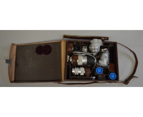 Good collection of Leitz lenses and accessories, contained in a leather Leica carry case. Includes a Summarit M f=5cm 1:15 Nr