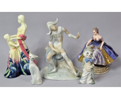 A Collection of Various Figural and Animal Ornaments to comprise Tupton Ware Group, Continental Lady, Lladro Jester (Missing 