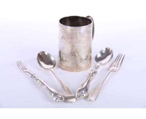 EDWARDIAN SILVER CHRISTENING CUP
maker Atkin Brothers, Sheffield 1905, of tankard form with a single handle, engraved with a 