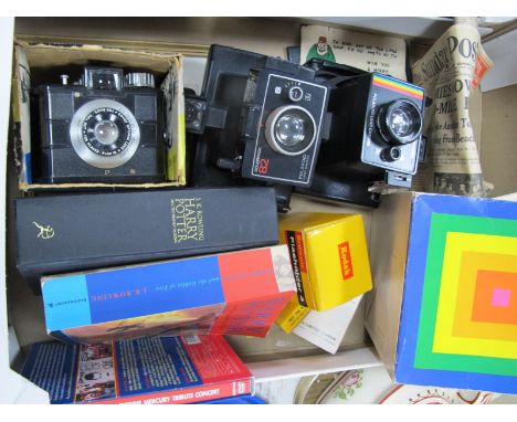 Photographic Interest; To include Ilford Envoy camera, Polaroid Land Camera (2), Brownie Flashholder (4).
