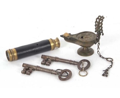 Mixed Lot: Vintage brass folding telescope, a large pair of Georgian iron keys, 13cm long, 19th Century brass Aladdins oil la