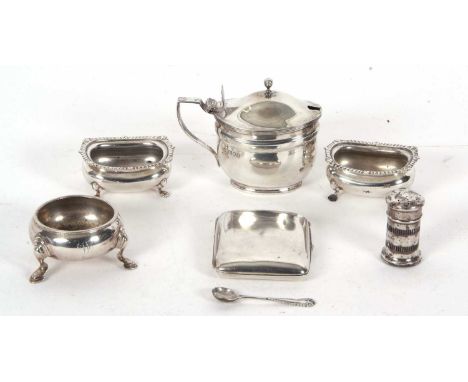 Mixed Lot: A large George V silver mustard of oval shape with dome hinged lid with ball finial, plain thumb piece with reeded