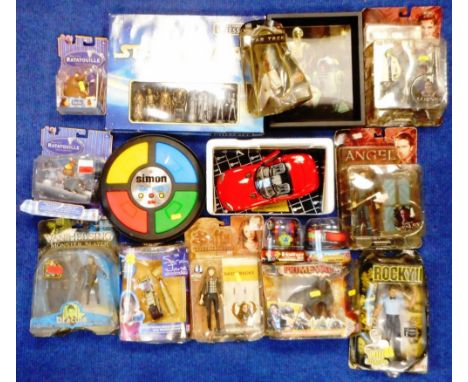 Sixteen various items and figures  including Star Wars, Buffy, Primeval, Simon game etc.