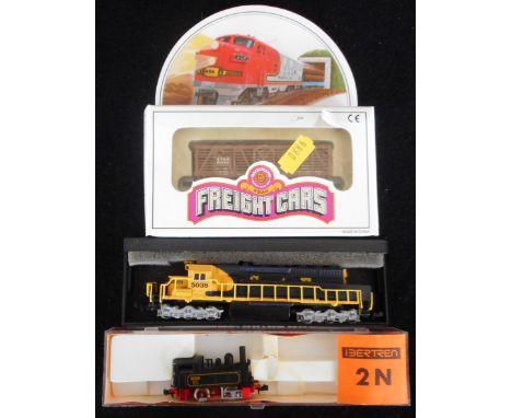 Bachmann. N gauge. EMD SD40-2 diesel loco. 5038, black/yellow, Santa Fe. Ibertrain. 0-4-0 shunter. D20-0262, black red. Also 