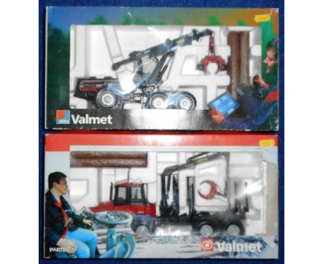 Partek Valmet. (2) 860 Powerful 14 tonne forwarder. 1:35 scale. Sisu Valmet. Final felling harvester. 1:35 scale. Both boxed.