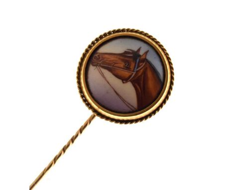 Ceramic panel stickpin, in the style of Essex, depicting a horse head, in unmarked yellow gold, casedCondition report: Genera