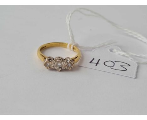 a diamond trilogy ring 18ct gold size K 1/2 - 2.8 gms 