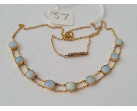 EDWARDIAN GOLD AND OPAL SET NECKLACE 