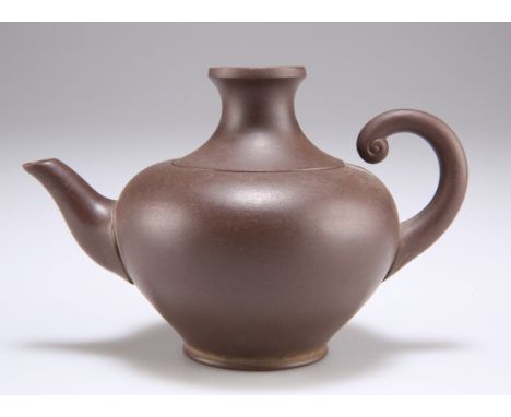 A CHINESE YIXING TEAPOT AND COVER, QING DYNASTY, globular with unusual flying handle and tall spreading cover, impressed seal
