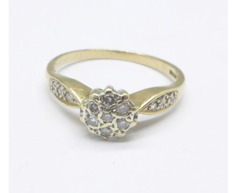 A 9ct gold and diamond ring, 2.3g, Q