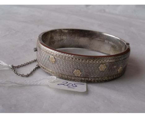 A silver hinged bangle with dopple design 22g   