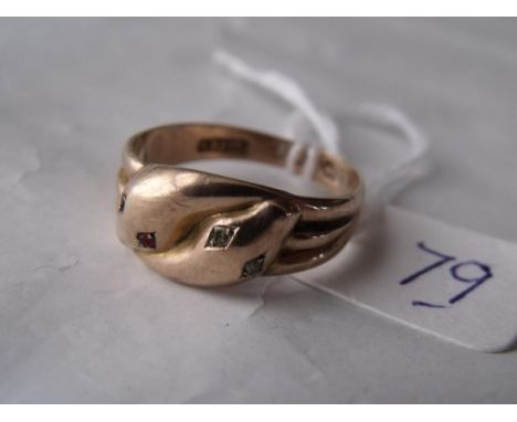 A vintage 9ct snake ring 'Q'      