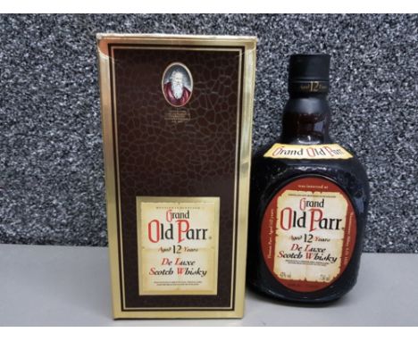 Grand Old Parr De Luxe scotch whisky 750ml 43% vol, boxed.