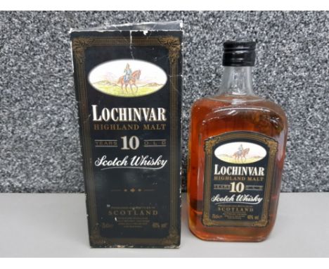 Lochinvar 10 year old scotch whisky 75cl 40%vol, boxed.