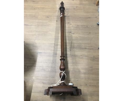 VINTAGE WOODEN STANDARD LAMP