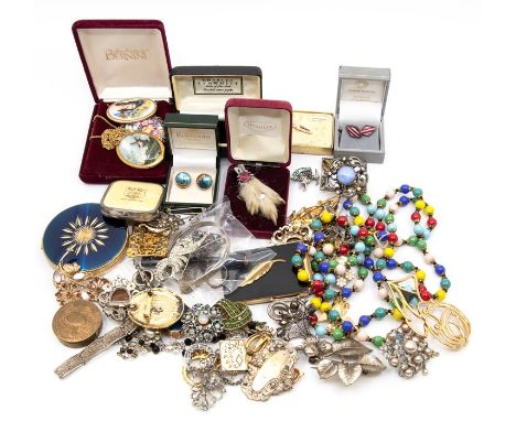 A collection of costume Jewellery to include silver jewellery including, two sweetheart brooches, buckle bangle, pair of lapi