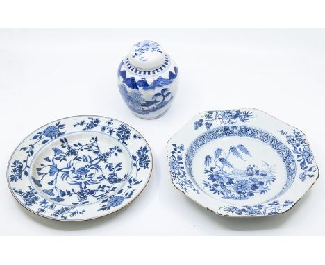 An 18th century blue and white Chinese plates, Qianlong period, along with 18th century lidded ginger jar signed underneath.