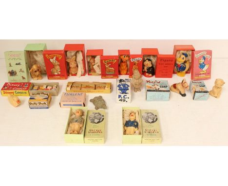&nbsp;Soaps: A collection of assorted boxed vintage soaps to include: Cussons: Bambi, Donald Duck, Pluto, Thumper, Archie And