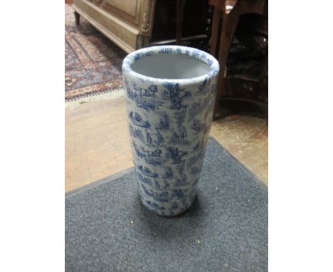 A BLUE AND WHITE DECORATED STAFFORDSHIRE STICK STAND