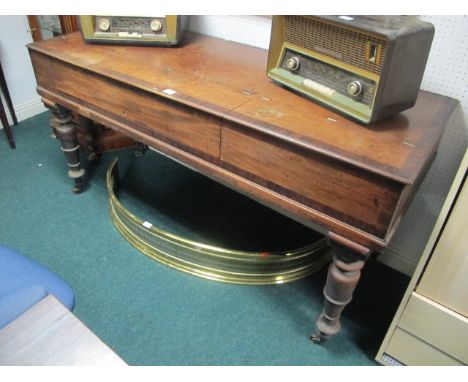 A LATE VICTORIAN MAHOGANY SPINET with cross banded case and turned tapering legs 83cm (h) x 167cm (w) x 62cm (d)