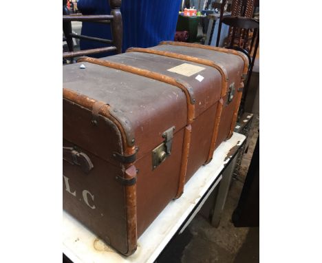 WOOD AND CANVAS TRUNK. W83CM