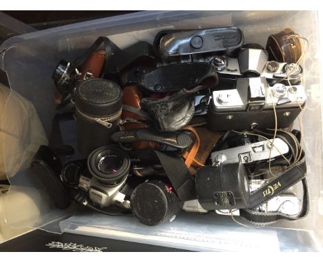 BOX OF 35MM AND INSTAMATIC CAMERA'S