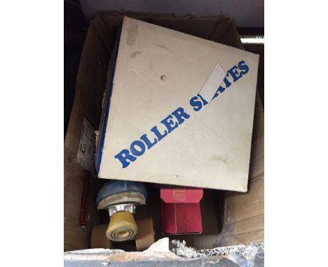 ROLLER SKATES