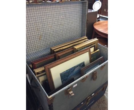 TRUNK FULL OF PICTURES. L92CM