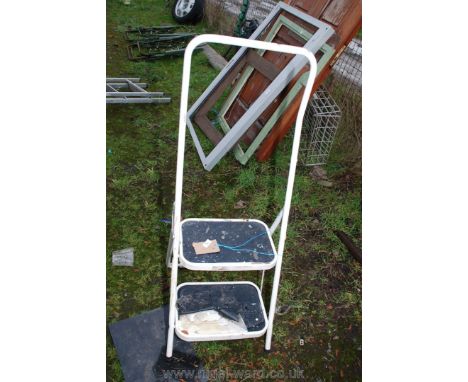 Two step handy ladder