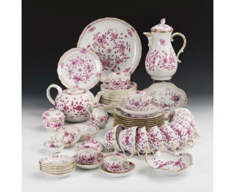 Kaffeeservice "Indisch Purpur". Meissen. Schwertermarke, 2. H. 20. Jh., 1. Wahl und 2 Schleifstriche, und Knaufschwerter, 185