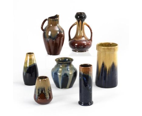 6 Laufglasur-Vasen und 1 Krug. 1x gemarkt Bürgeler Kunstkeramische Werkstätte Carl Fischer, 1919-1958.             Verschiede